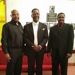 Meet your Posher, Emmanuel